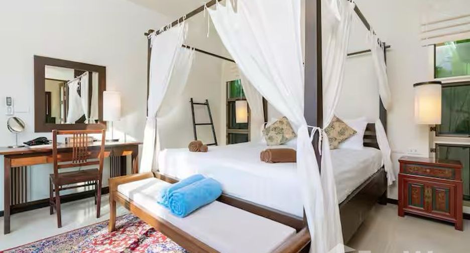 For rent 3 bedrooms villa in Mueang Phuket, Phuket