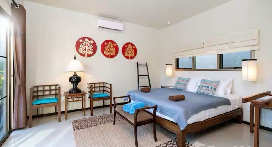 For rent 3 bedrooms villa in Mueang Phuket, Phuket
