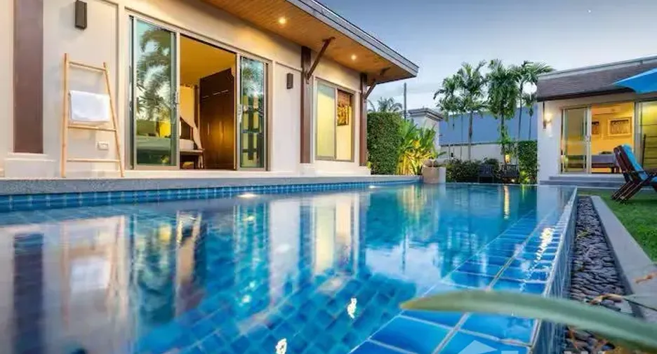 For rent 3 bedrooms villa in Mueang Phuket, Phuket