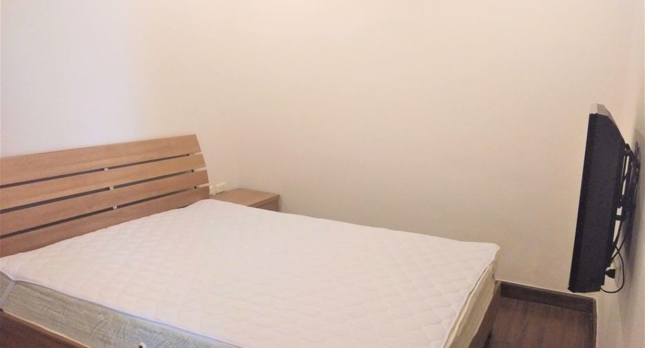 For sale 2 bedrooms condo in Watthana, Bangkok