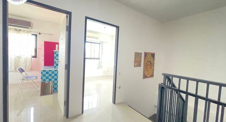 For sale 4 bedrooms house in Mueang Ubon Ratchathani, Ubon Ratchathani