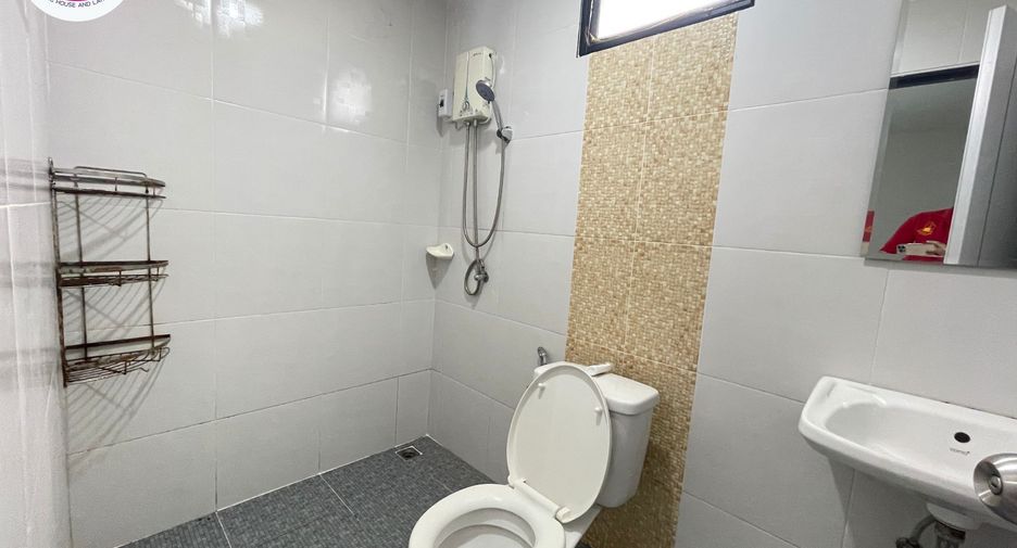 For sale 4 bedrooms house in Mueang Ubon Ratchathani, Ubon Ratchathani