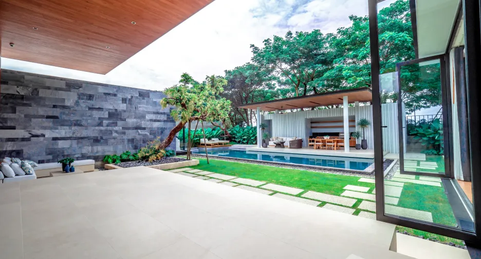 For sale 3 bedrooms villa in Thalang, Phuket