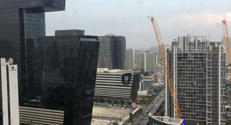 For sale and for rent 1 bed condo in Huai Khwang, Bangkok