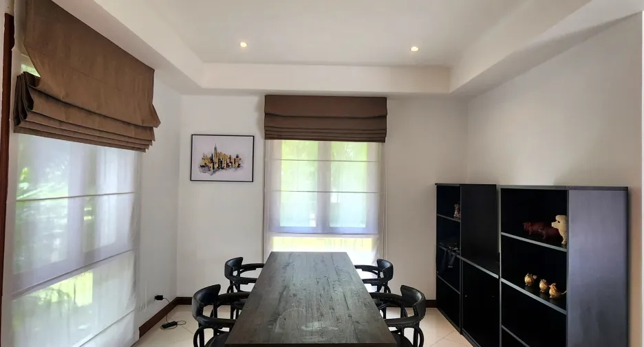For rent 4 bedrooms villa in Thalang, Phuket