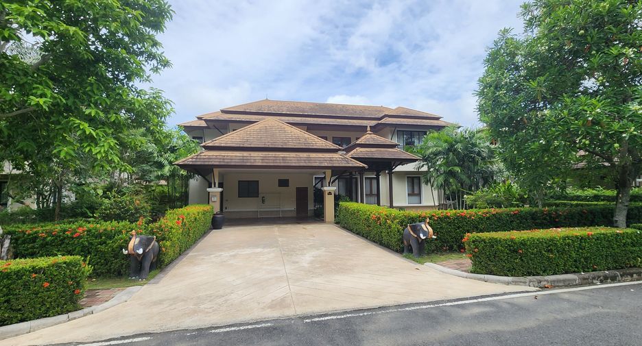 For rent 4 bedrooms villa in Thalang, Phuket