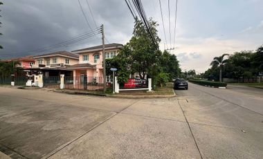 À louer 3 chambres maison à Mueang Pathum Thani, Pathum Thani