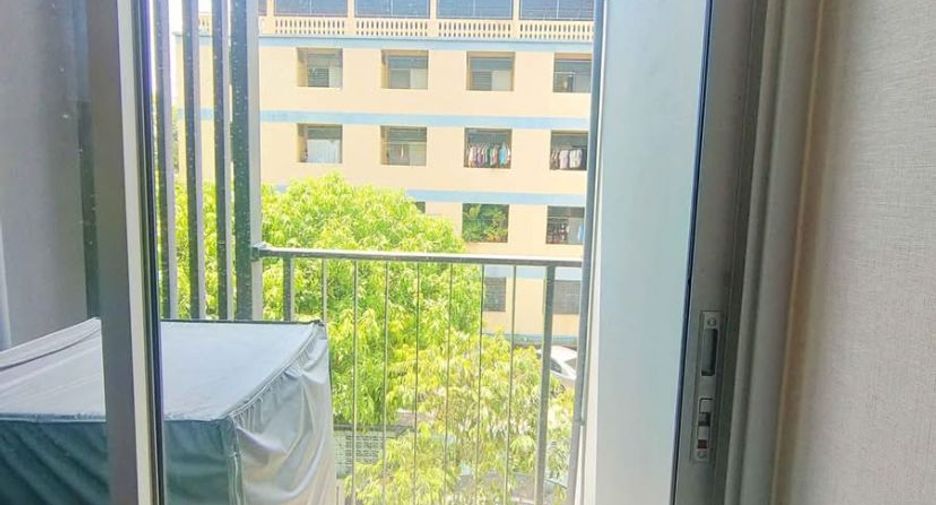 For sale 1 bed condo in Bang Kapi, Bangkok