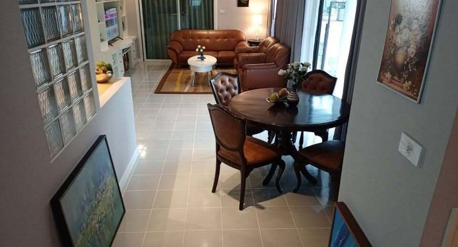 For sale 2 bedrooms condo in Watthana, Bangkok