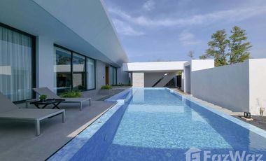 Villa en alquiler de 3 habitaciones en Thalang, Phuket
