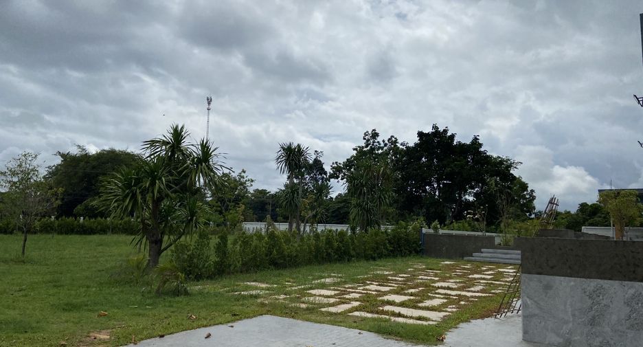 出售 4 卧室 别墅 在 Nong Song Hong, Khon Kaen