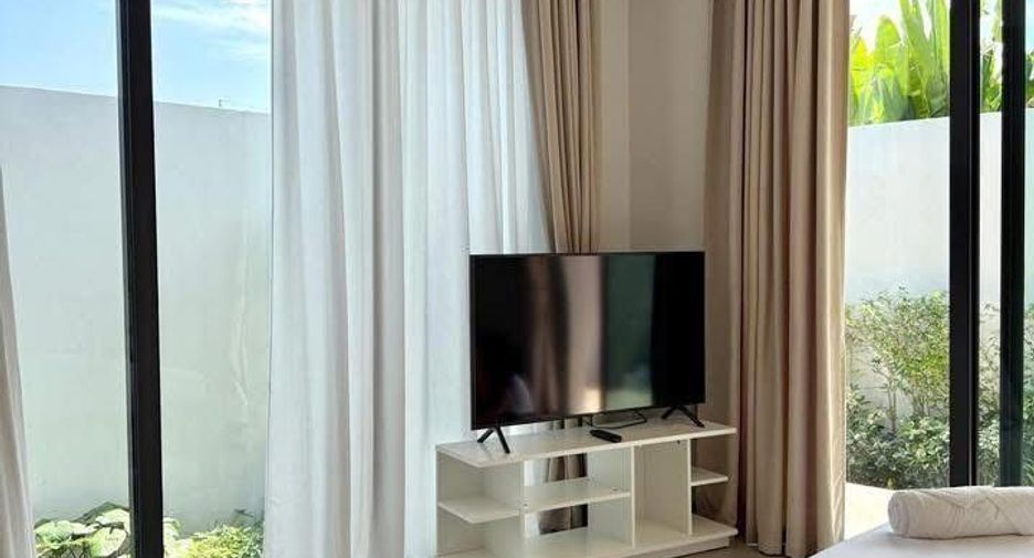 For rent 4 bedrooms villa in Thalang, Phuket