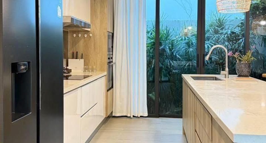 For rent 4 bedrooms villa in Thalang, Phuket