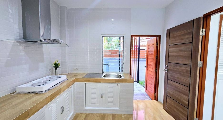 For sale 3 bedrooms house in Khlong Sam Wa, Bangkok