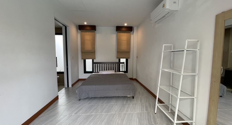 For rent 3 bedrooms house in Mueang Phuket, Phuket