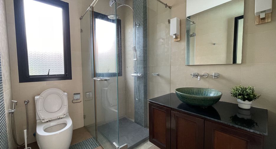 For rent 3 bedrooms house in Mueang Phuket, Phuket