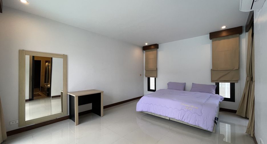 For rent 3 bedrooms house in Mueang Phuket, Phuket