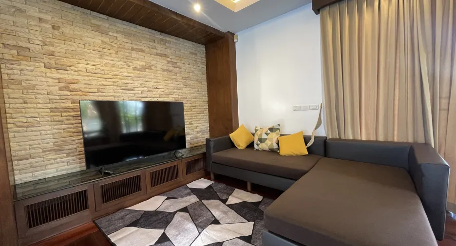 For rent 3 bedrooms house in Mueang Phuket, Phuket