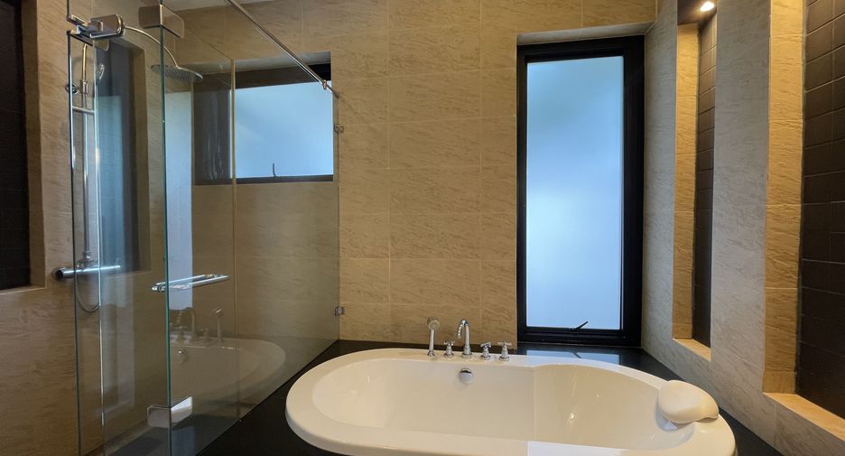 For rent 3 bedrooms house in Mueang Phuket, Phuket