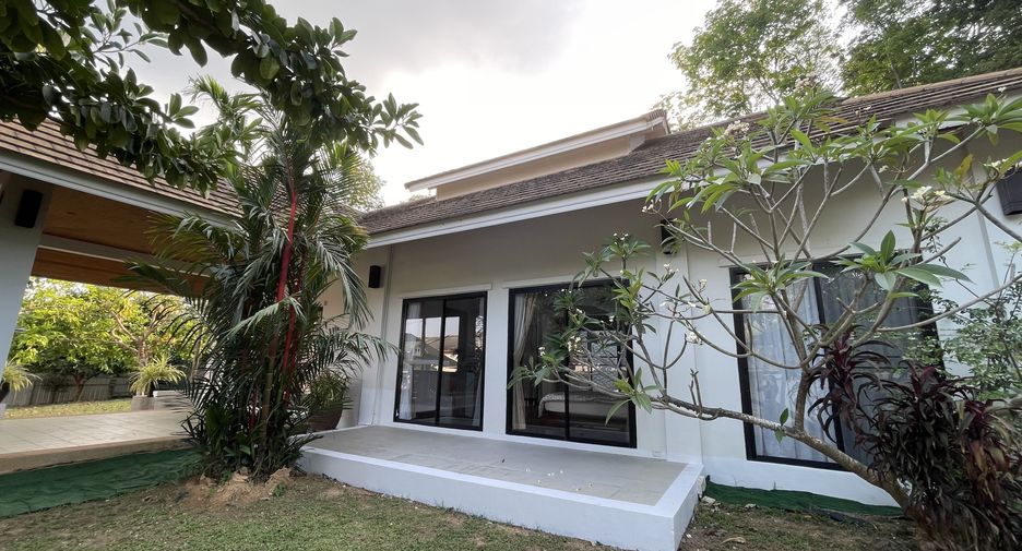 For rent 3 bedrooms house in Mueang Phuket, Phuket