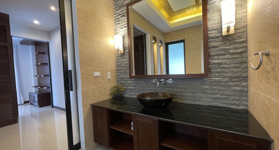 For rent 3 bedrooms house in Mueang Phuket, Phuket
