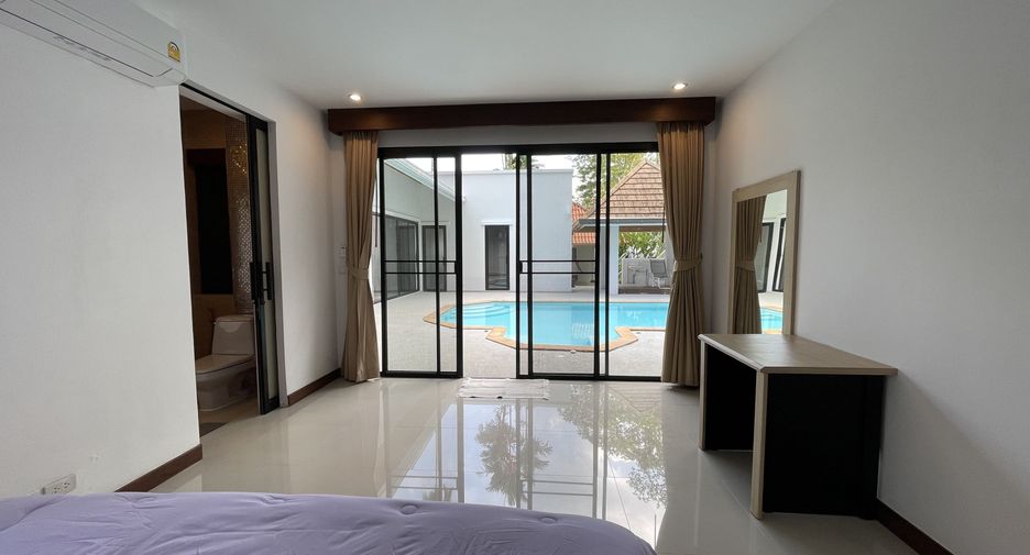 For rent 3 bedrooms house in Mueang Phuket, Phuket