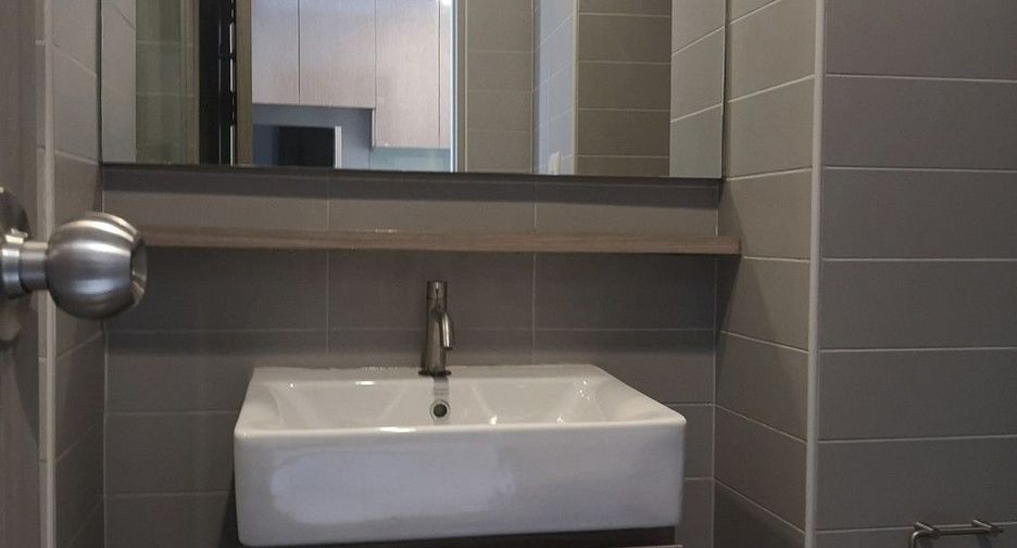 For sale 1 bed condo in Huai Khwang, Bangkok