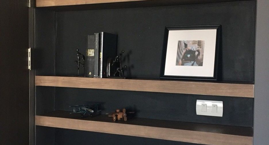 For sale 1 bed condo in Huai Khwang, Bangkok