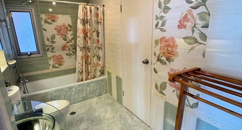 For rent 2 bedrooms condo in Pak Kret, Nonthaburi