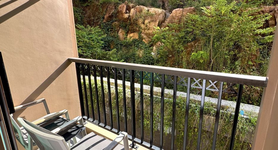 For sale 1 bed condo in Mueang Phuket, Phuket