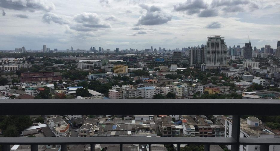For sale 1 Beds condo in Khlong Toei, Bangkok