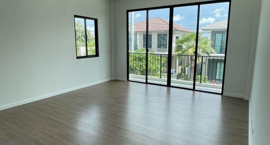 For sale 3 bedrooms house in Prawet, Bangkok
