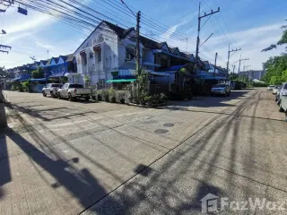 Продажа 2 спальни таунхаус в Mueang Nakhon Pathom, Накхонпатхом