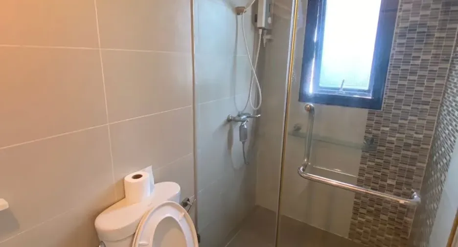 For sale and for rent 2 bedrooms condo in Phaya Thai, Bangkok