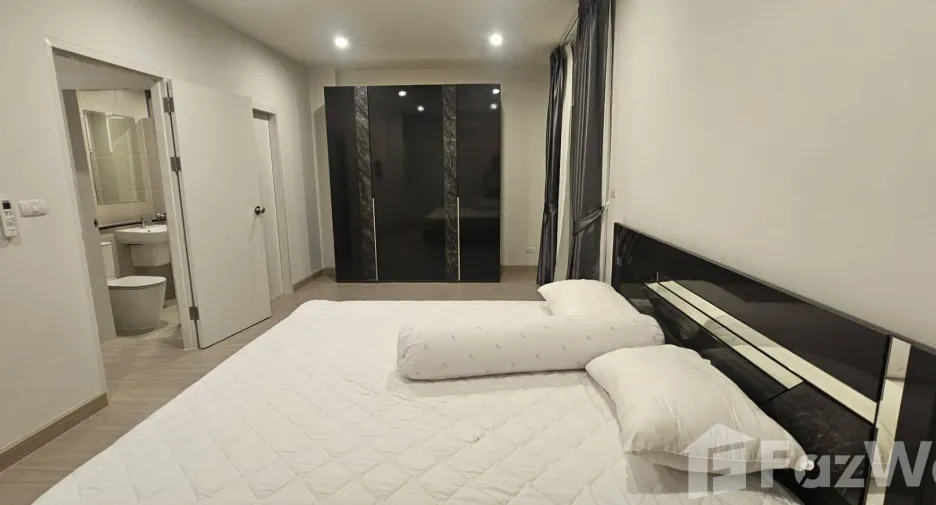 Casa en alquiler de 3 habitaciones en Mueang Phuket, Phuket