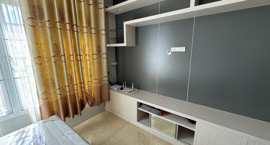 出售 3 卧室 独立屋 在 Ban Bueng, Chon Buri