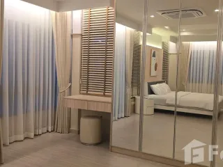 Haus zur Miete mit 4 Zimmer in Mueang Phuket, Phuket