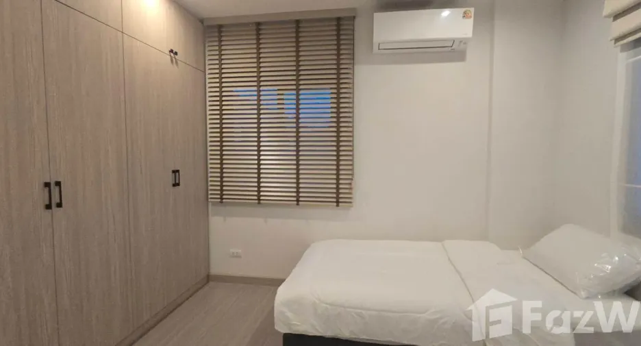 For rent 4 bedrooms house in Mueang Phuket, Phuket