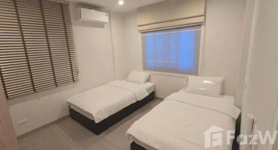 For rent 4 bedrooms house in Mueang Phuket, Phuket