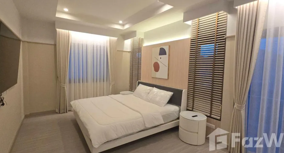 For rent 4 bedrooms house in Mueang Phuket, Phuket