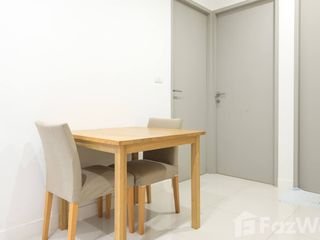 À vendre 2 chambres condo à Phra Khanong, Bangkok