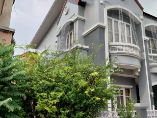 Haus zur Miete mit 3 Zimmer in Phutthamonthon, Nakhon Pathom