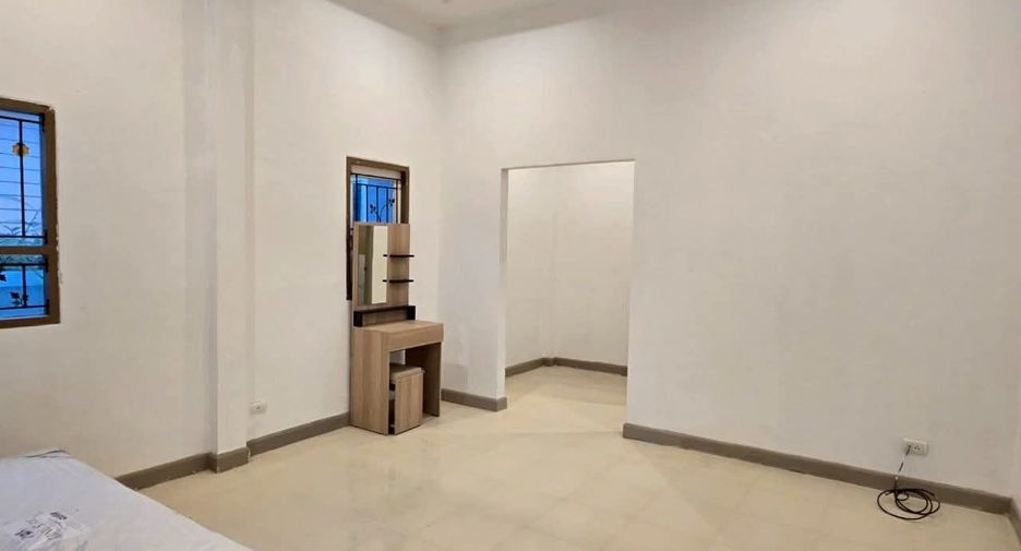 For rent 2 bedrooms house in Mueang Phuket, Phuket