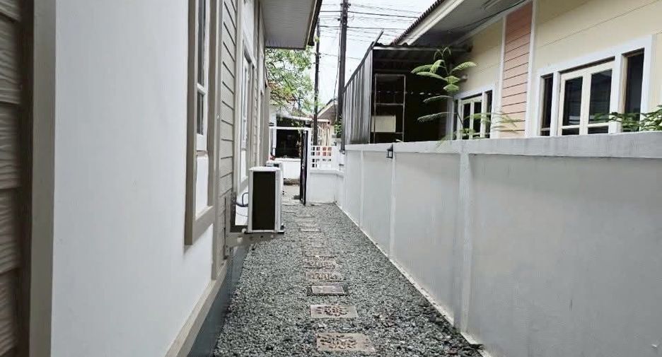 For rent 2 bedrooms house in Mueang Phuket, Phuket