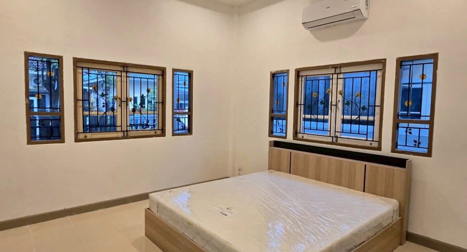 For rent 2 bedrooms house in Mueang Phuket, Phuket