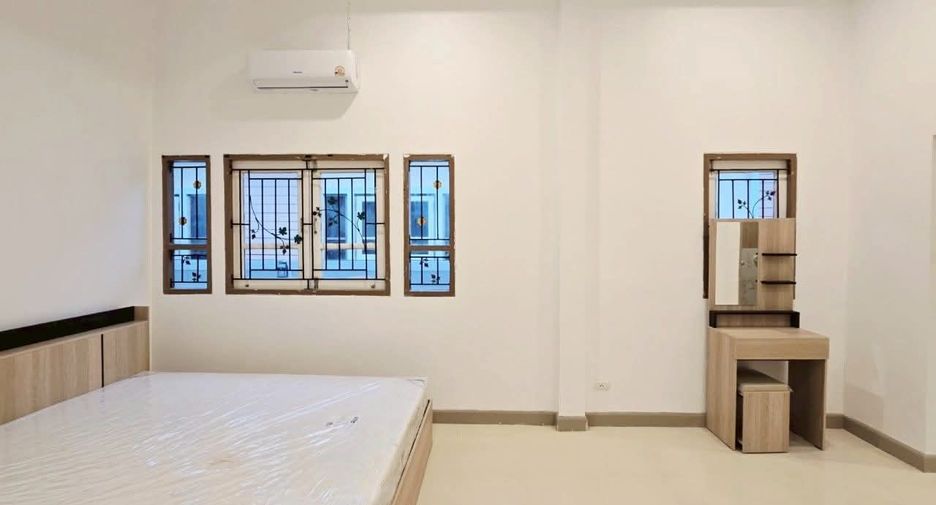 For rent 2 bedrooms house in Mueang Phuket, Phuket