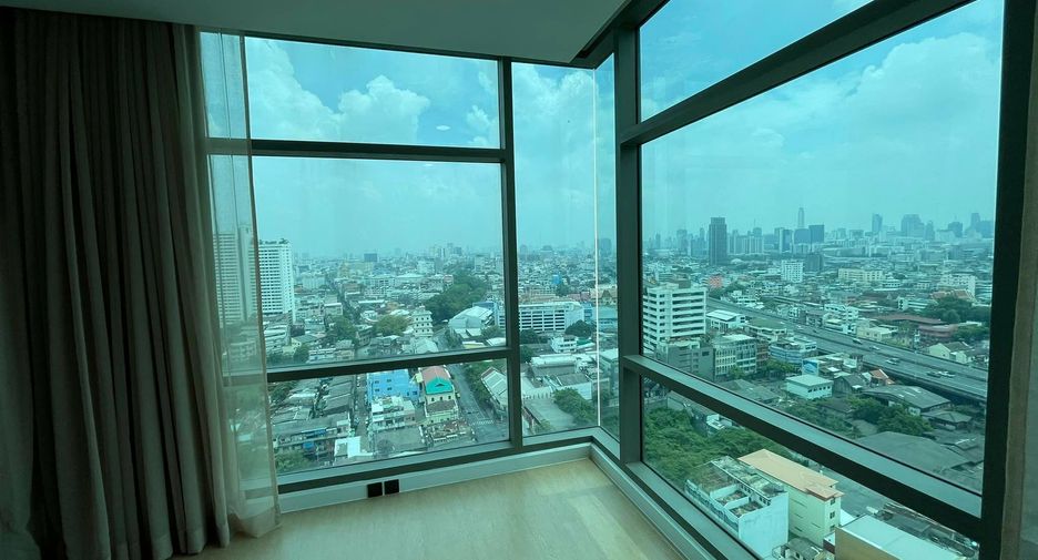 Wohnung zum Kauf mit 2 Zimmer in Bang Rak, Bangkok