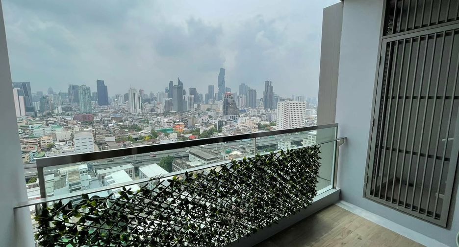 Wohnung zum Kauf mit 2 Zimmer in Bang Rak, Bangkok