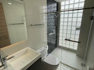 For sale 2 bedrooms condo in Bang Rak, Bangkok