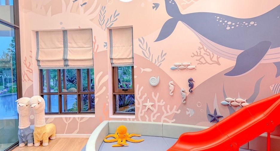 Haus zur Miete mit 4 Zimmer in Mueang Phuket, Phuket
